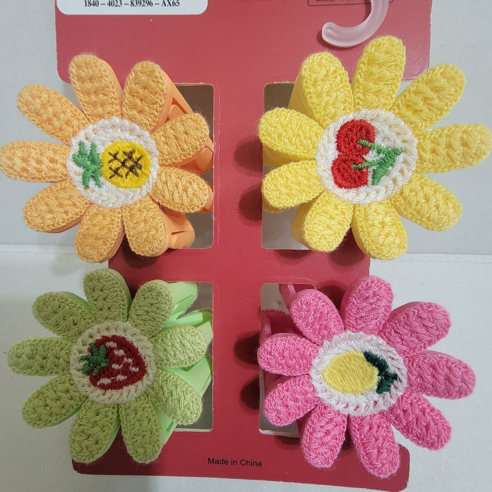 NEW Piper K Hair Clips Set Of 4 Crocheted Flower Daisy Pink Orange Green 2.5" - Picture 4 of 4